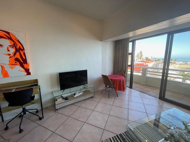 To Let 1 Bedroom Property for Rent in Sea Point Western Cape